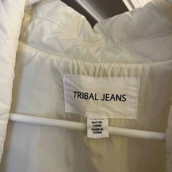 Woman’s jacket - Picture 8 of 11